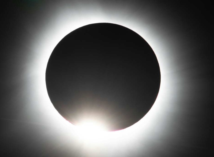 Sole nero: eclissi