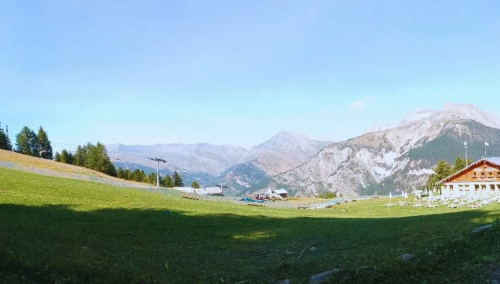 Bardonecchia: in estate la popolazione supera i 50 mila abitanti | Record turismo 2025