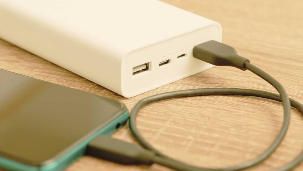 POWER BANK, il rischio che ti fa esplodere: come evitare danni per dispositivi e salute