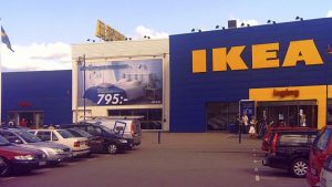IKEA regala il pranzo